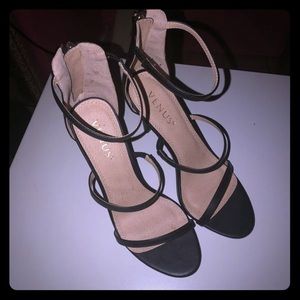 To big for me! Size 6.5 women’s